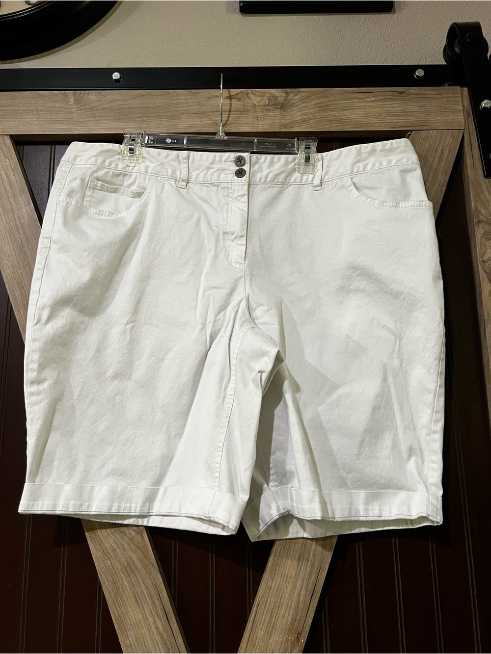 Tommy Hilfiger White Women's Bermuda Shorts